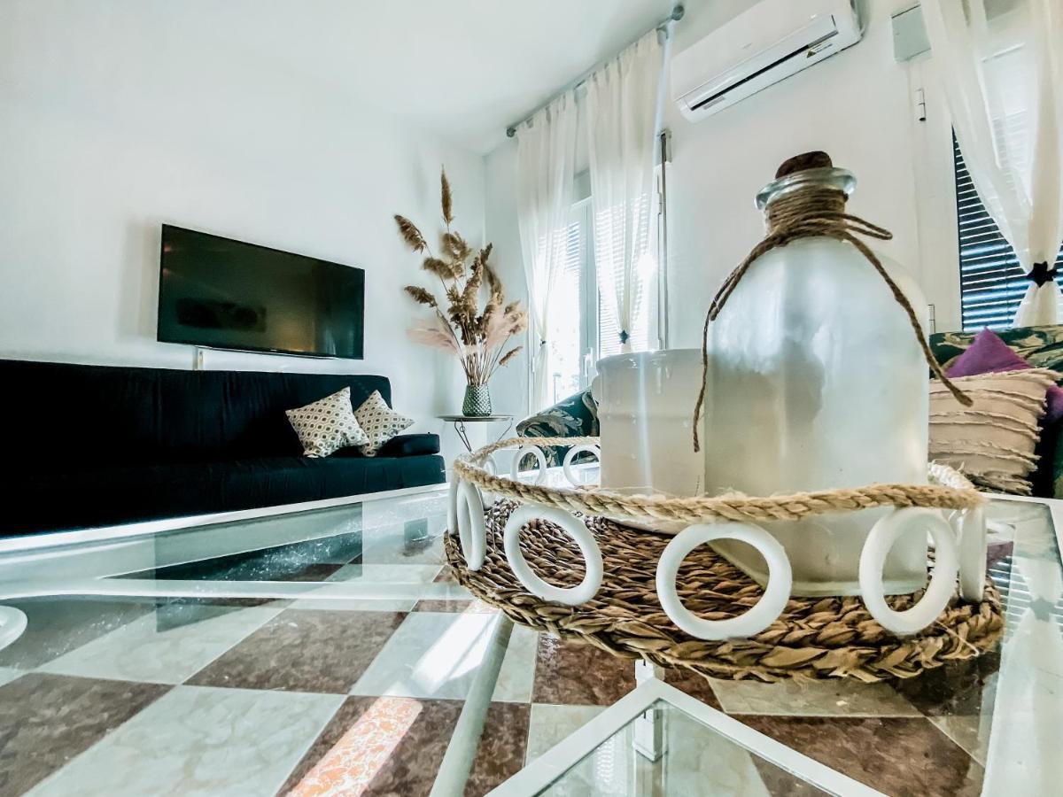Apartamentos Fernando III El Santo Baeza Exterior foto